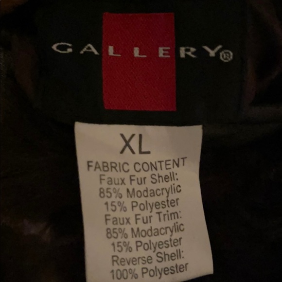 fur coat - Picture 3 of 4